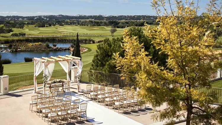 Portugal bride groom couple destination wedding