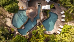 Constance-Lemuria-Pool